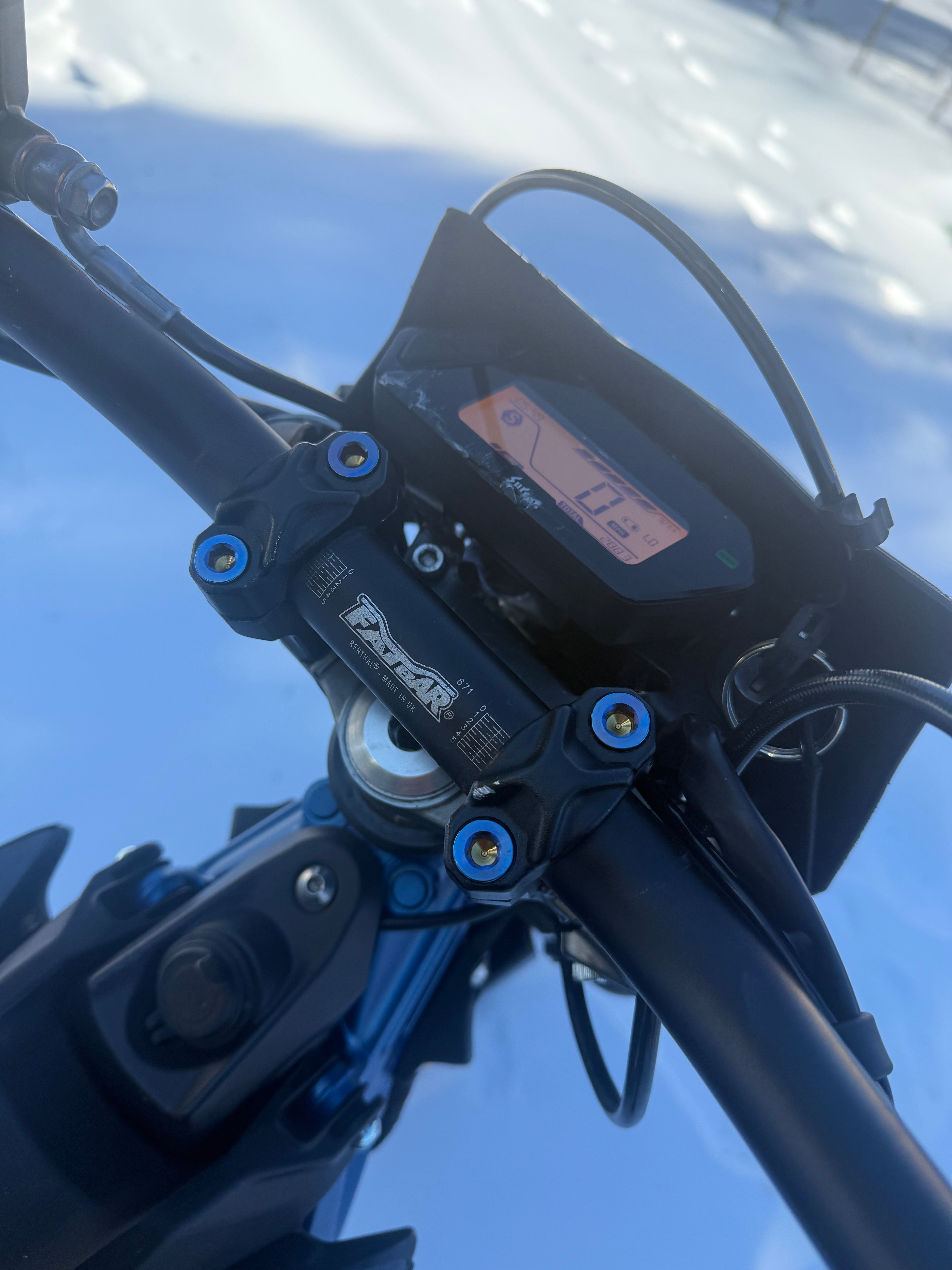 Titanium Ultra Bee Direct Mount Bolts